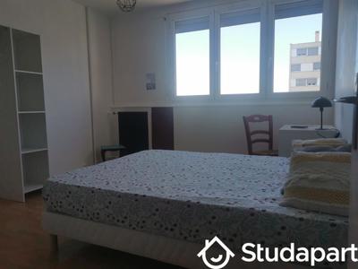 Chambre - 16 m² - 1 pièce