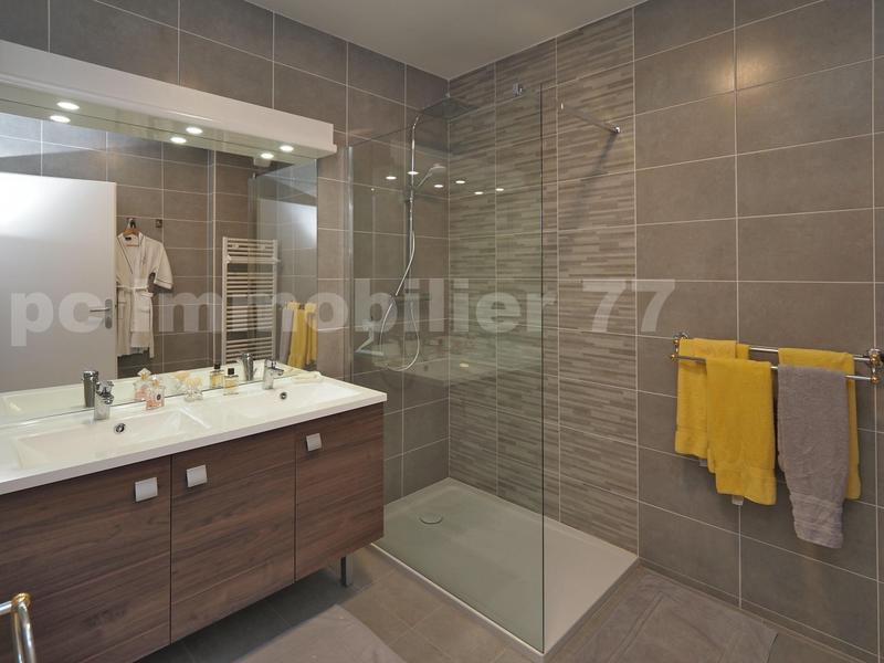 Appartement - 72 m² - 3 pièces