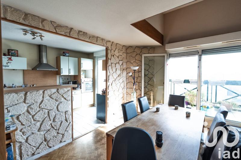 Appartement - 125 m² - 5 pièces