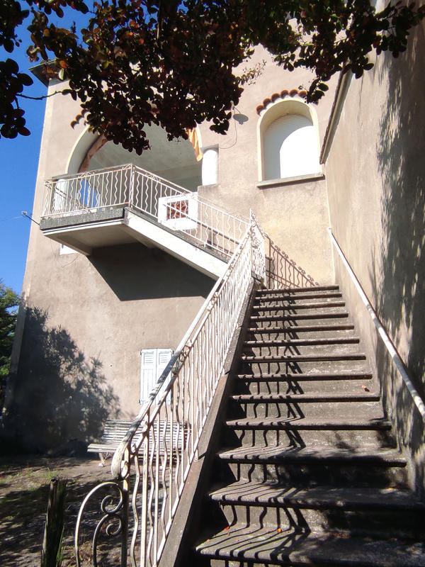 Maison - 189 m² - 7 pièces