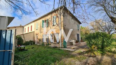 Maison - 137 m² - 5 pièces