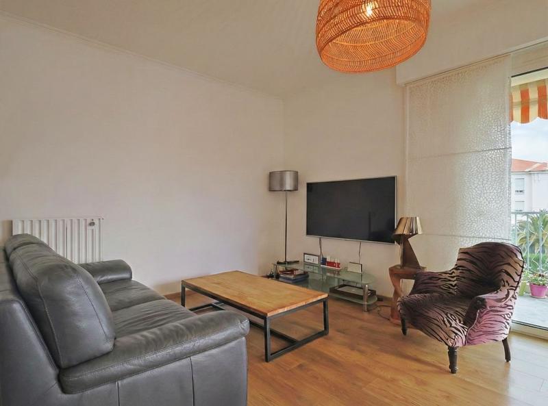 Appartement - 85 m² - 3 pièces