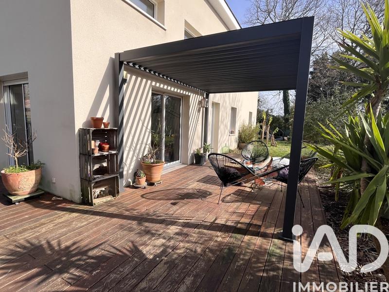 Maison - 102 m² - 5 pièces