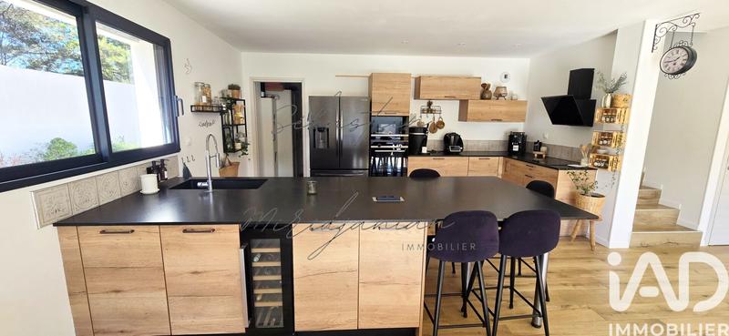 Maison - 157 m² - 5 pièces