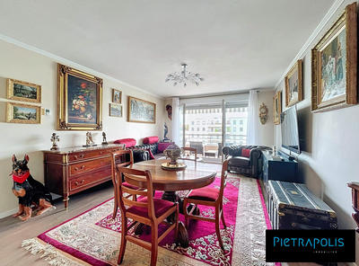 Appartement - 70 m² - 3 pièces