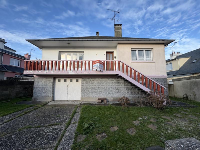 Maison - 98 m² - 4 pièces