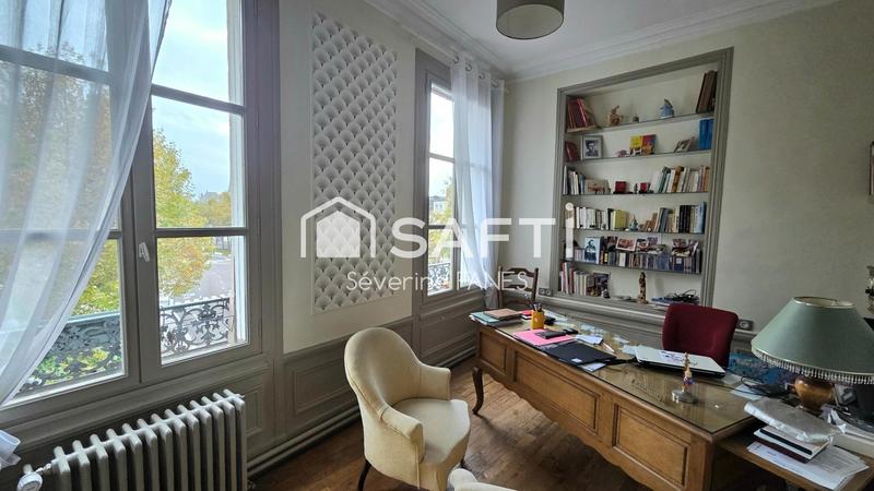 Appartement - 120 m² - 5 pièces