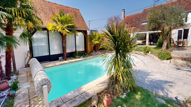 Maison ancienne - 201 m² - 9 pièces