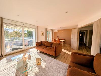 Appartement - 88 m² - 3 pièces