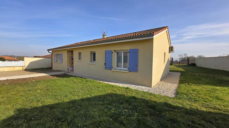 Maison - 90 m² - 5 pièces