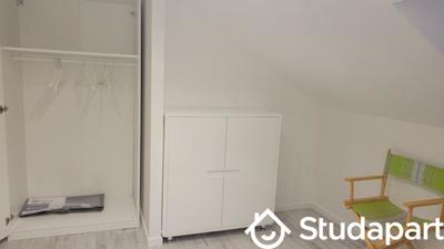 Chambre - 11 m² - 1 pièce