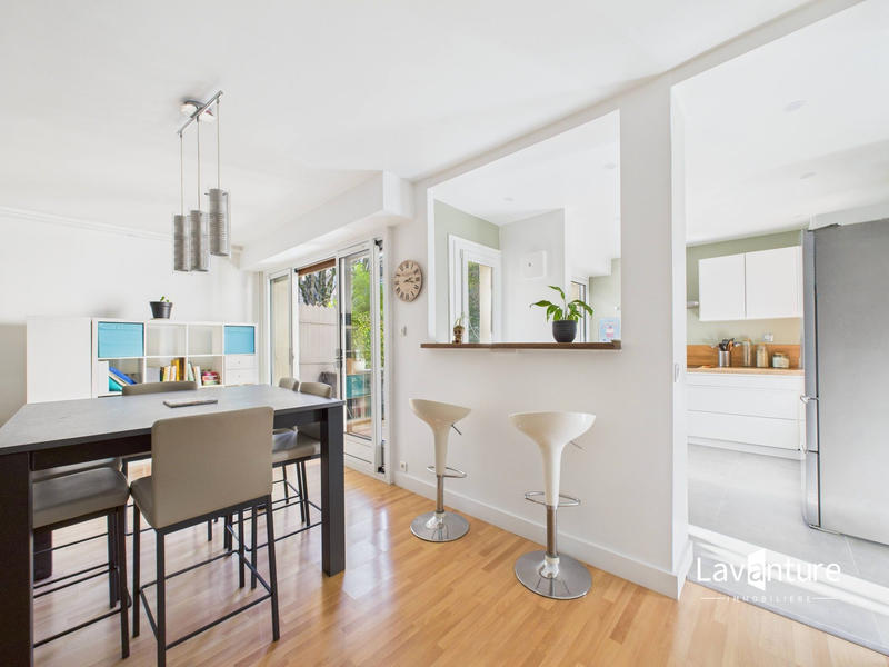 Appartement - 81 m² - 4 pièces