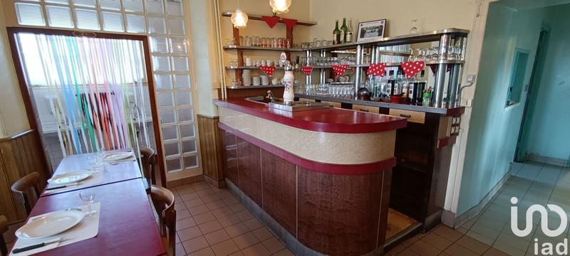 Local commercial - 584 m²