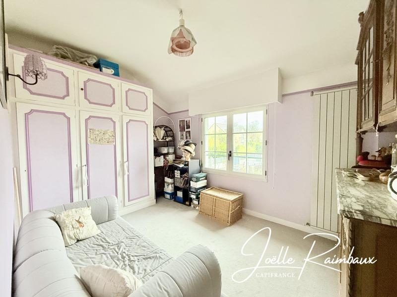 Maison - 186 m² - 7 pièces