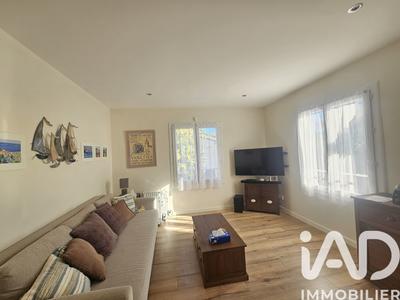 Maison - 300 m² - 10 pièces