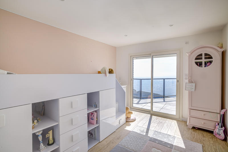 Villa - 144 m² - 5 pièces