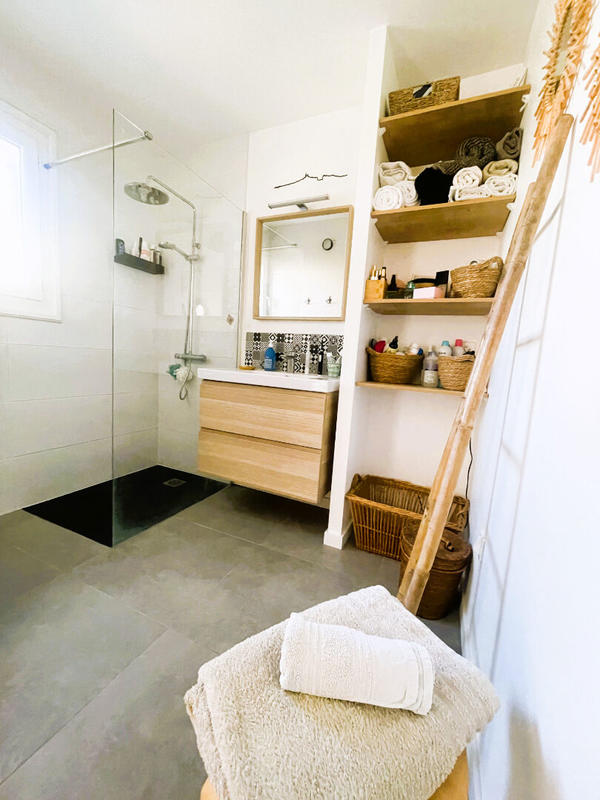 Maison - 196 m² - 7 pièces