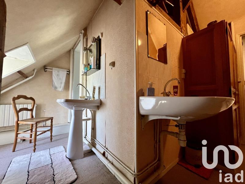 Maison - 224 m² - 10 pièces