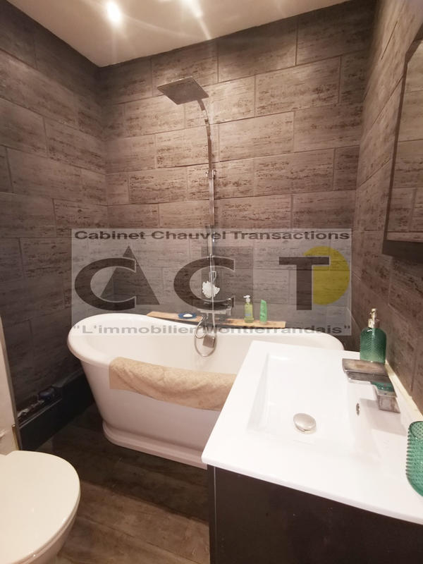 Appartement - 67 m² - 3 pièces