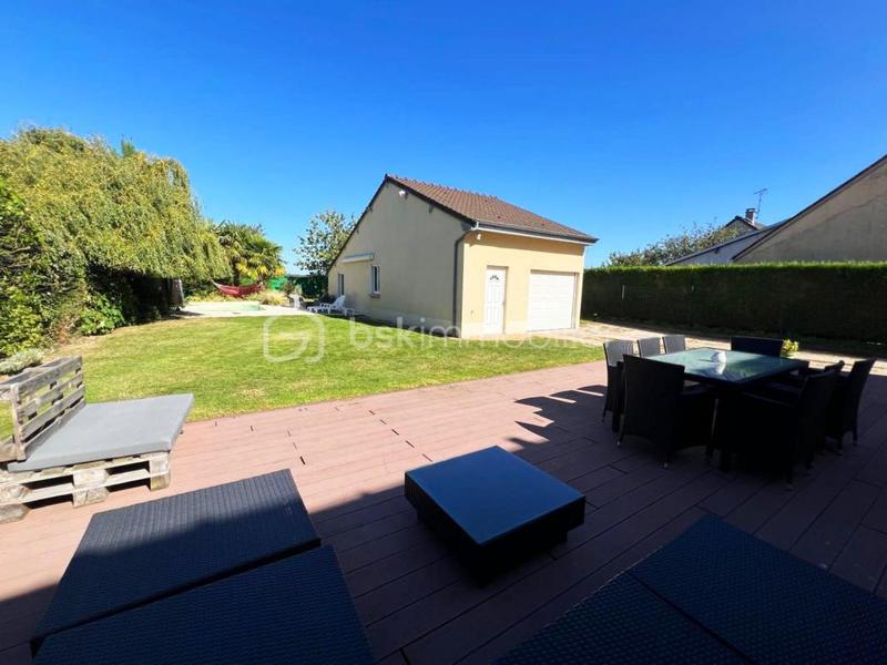 Maison - 144 m² - 8 pièces