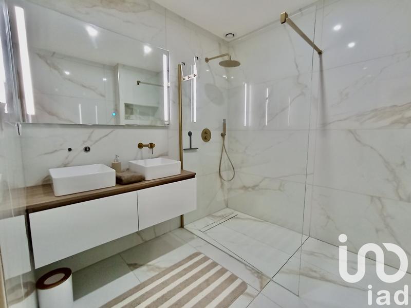 Maison - 121 m² - 4 pièces