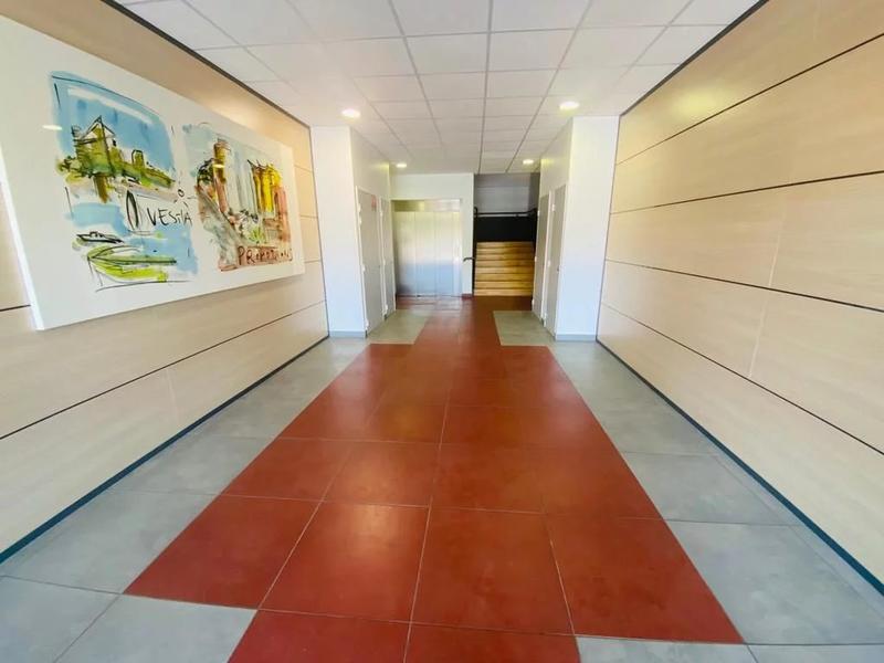 Bureau - 12 m² - 1 pièce