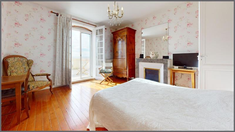 Villa - 286 m² - 12 pièces