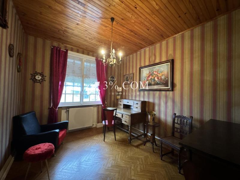 Propriété - 227 m² - 10 pièces