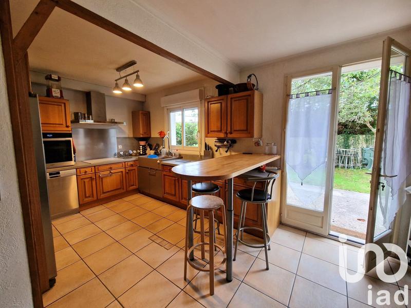 Maison - 138 m² - 7 pièces