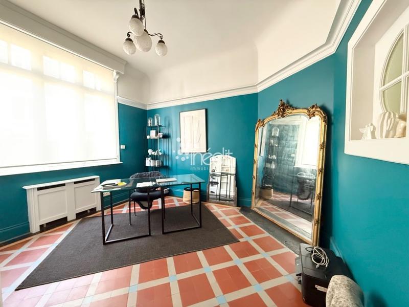 Maison bourgeoise - 226 m² - 7 pièces