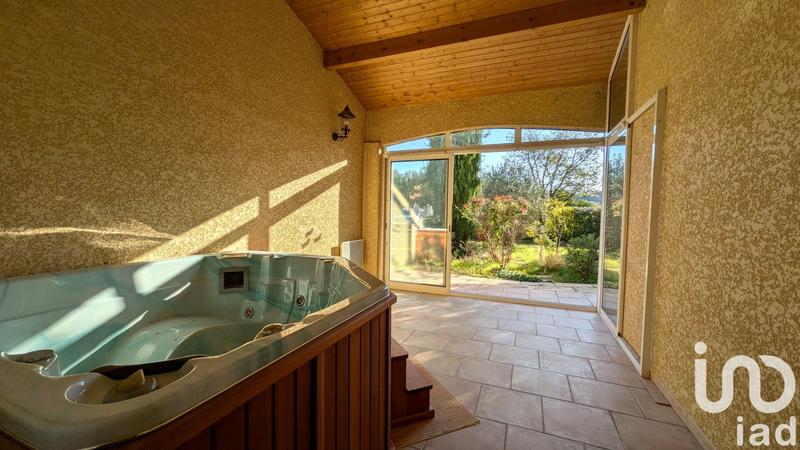 Maison - 142 m² - 6 pièces