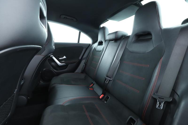 Mercedes Cla 200 Amg Line 7g-Dct 163 ch