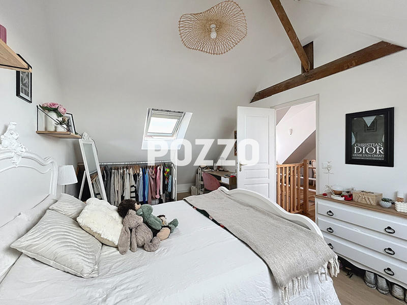 Maison - 105 m² - 7 pièces