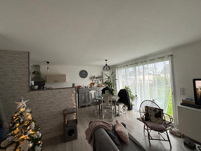 Maison - 70 m² - 5 pièces