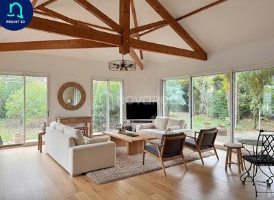 Maison - 215 m² - 9 pièces