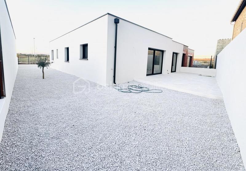 Maison - 94 m² - 4 pièces