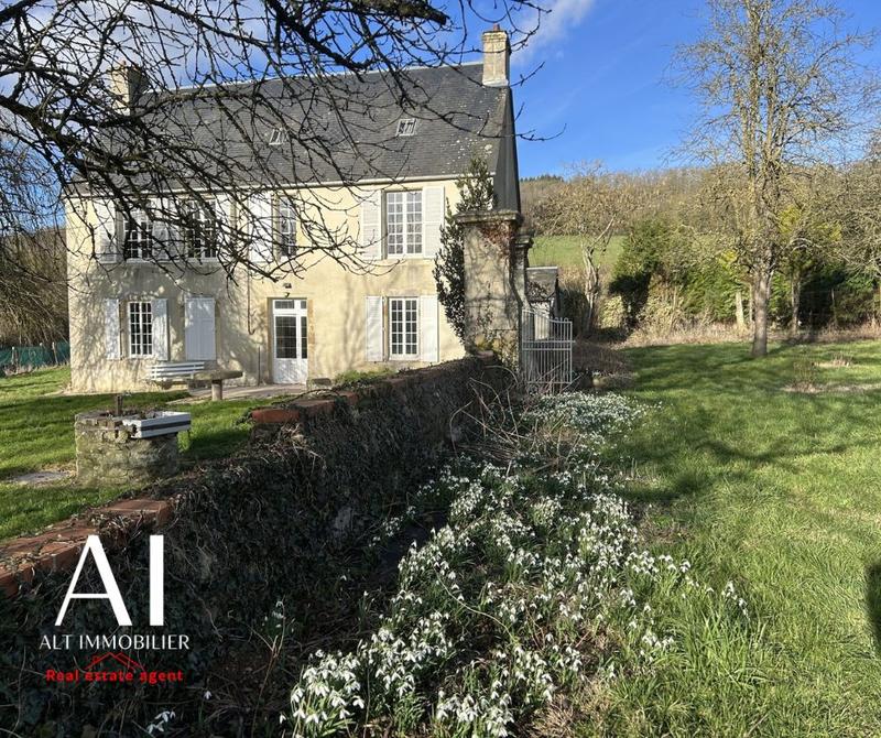 Maison ancienne - 132 m² - 5 pièces