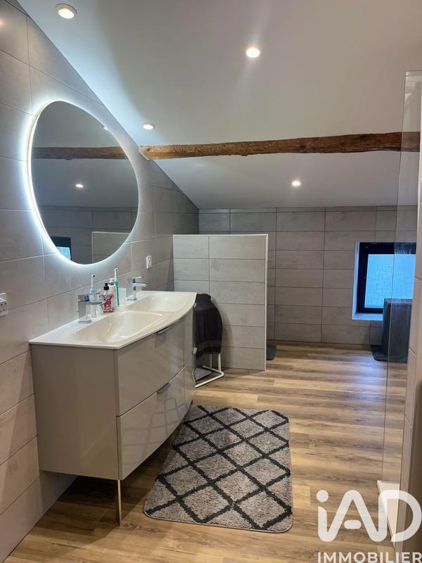 Maison - 475 m² - 13 pièces