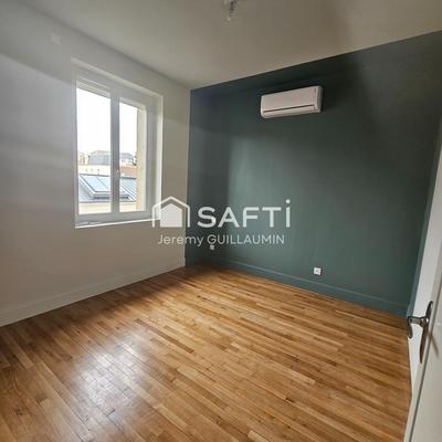 Maison - 83 m² - 4 pièces