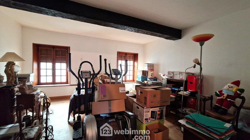 Maison - 179 m² - 6 pièces