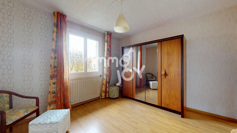 Maison - 94 m² - 4 pièces