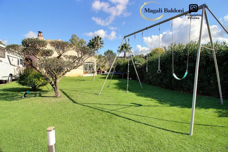 Villa - 186 m² - 7 pièces