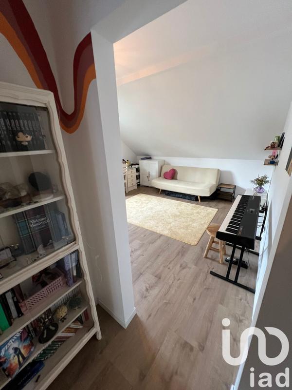 Maison - 181 m² - 7 pièces