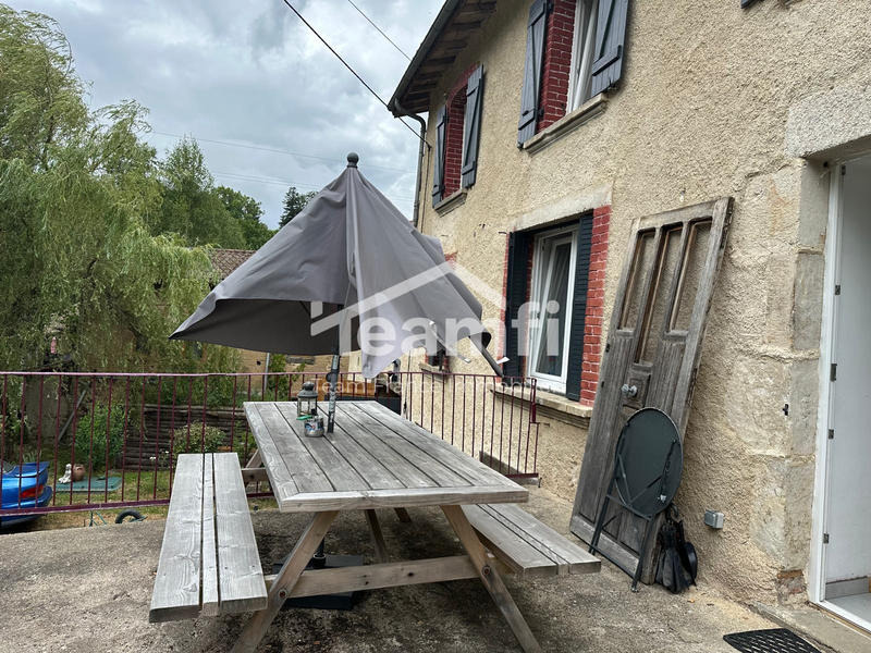 Maison - 110 m² - 6 pièces