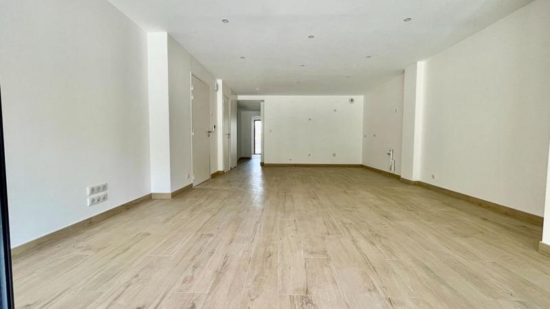 Appartement - 77 m² - 3 pièces