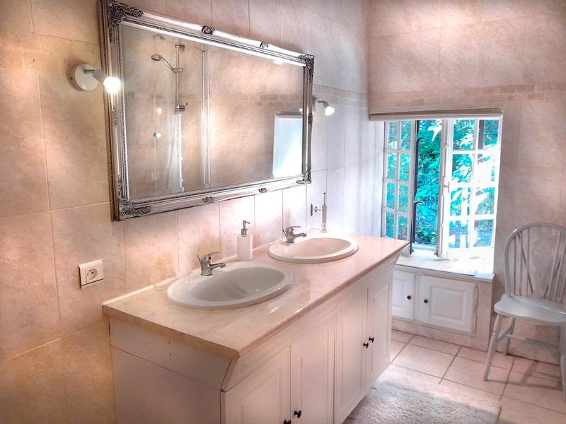 Maison - 175 m² - 5 pièces