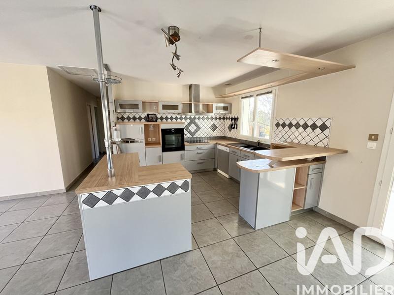 Maison - 178 m² - 5 pièces