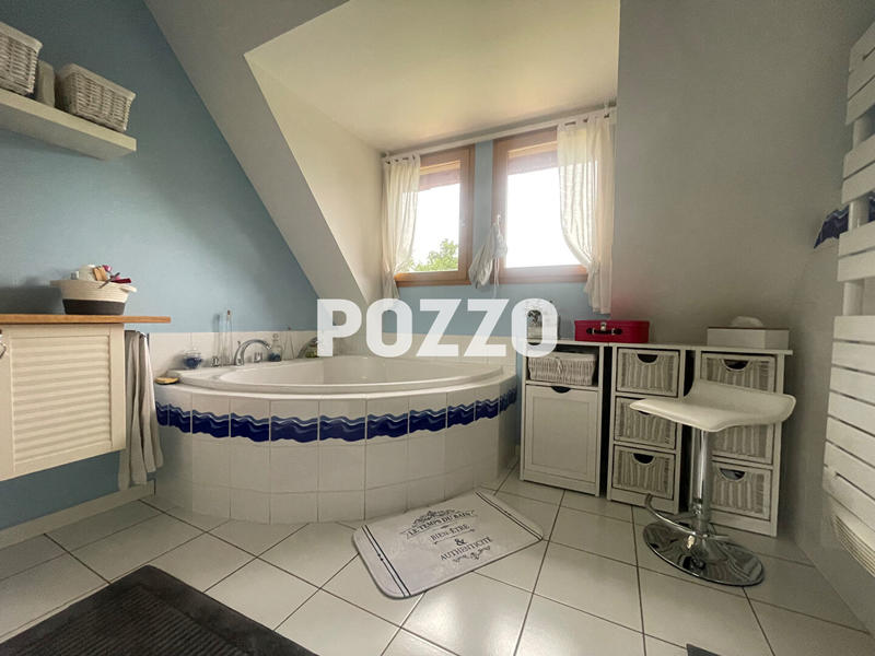 Maison - 147 m² - 5 pièces