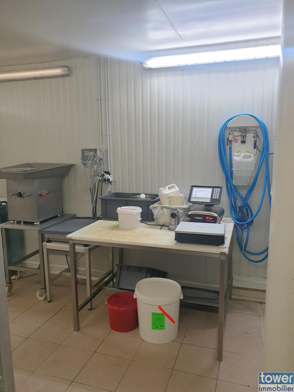 Fonds de commerce - Magasins - 160 m²