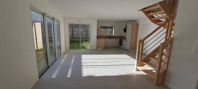 Maison - 108 m² - 5 pièces